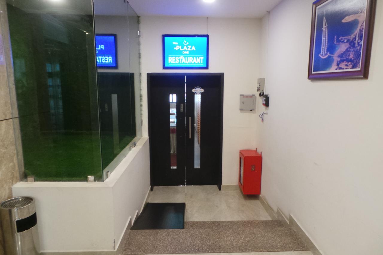 Saas Residency Hotel Кожикод Екстериор снимка