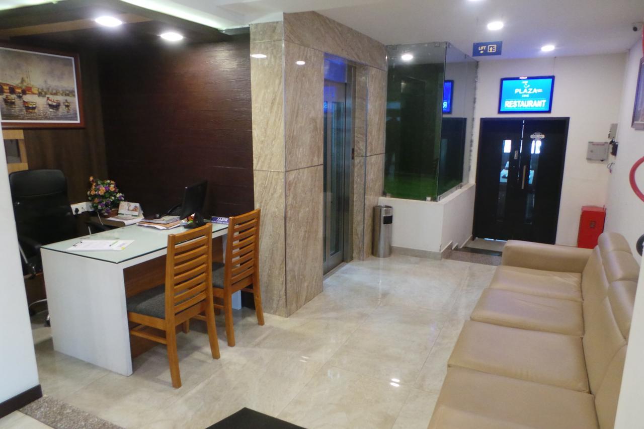 Saas Residency Hotel Кожикод Екстериор снимка